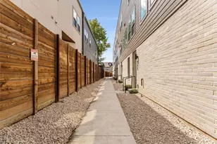 2015 N Prairie Ave, Dallas, TX 75204 - Photo 33