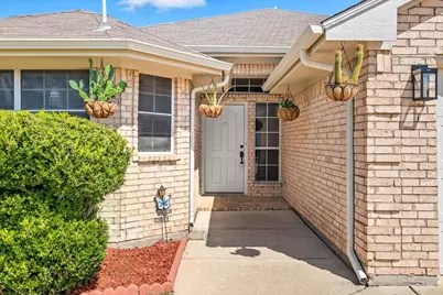 1016 Sagewood Lane, Saginaw, TX 76131 - Photo 3