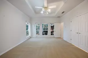 8932 Thornberry Dr, North Richland Hills, TX 76182 - Photo 11