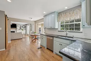 5000 Thorncliffe Dr, Arlington, TX 76016 - Photo 11