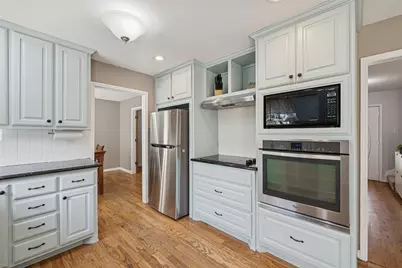 5000 Thorncliffe Drive, Arlington, TX 76016 - Photo 13