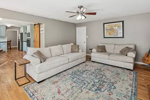 5000 Thorncliffe Dr, Arlington, TX 76016 - Photo 9