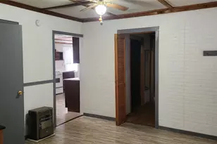 14029 Sitting Bull Dr, Log Cabin, TX 75148 - Photo 5