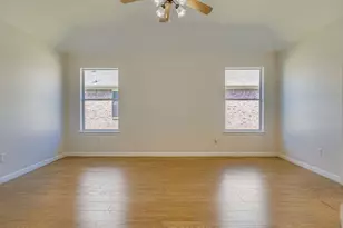 608 Piper Dr, Saginaw, TX 76179 - Photo 17