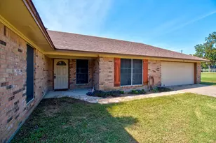 373 Old Shawnee Trail Dr, Gordonville, TX 76245 - Photo 5