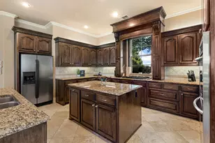 801 White Buffalo Ln, Heath, TX 75032 - Photo 5