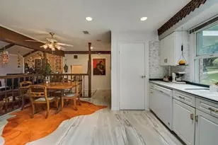 6049 W Red Bird Ln, Dallas, TX 75236 - Photo 13