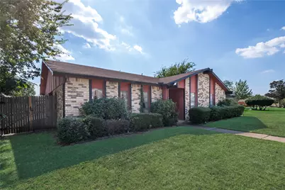 7626 Ashcrest Lane, Dallas, TX 75249 - Photo 1