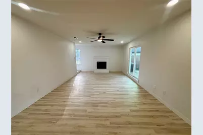 7302 Vistacliff Drive, Fort Worth, TX 76179 - Photo 3