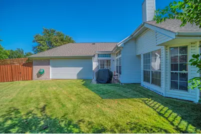 3841 Pine Valley Drive, Plano, TX 75025 - Photo 23