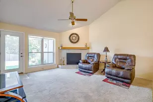 1116 Highpoint Rd, Bedford, TX 76022 - Photo 7