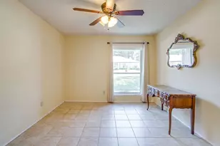 1116 Highpoint Rd, Bedford, TX 76022 - Photo 3