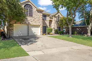 9014 Hogan Dr, Rowlett, TX 75089 - Photo 3