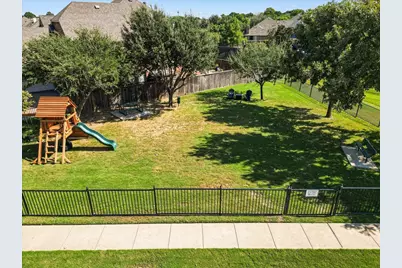 8402 Pecan Creek Drive, Arlington, TX 76001 - Photo 37