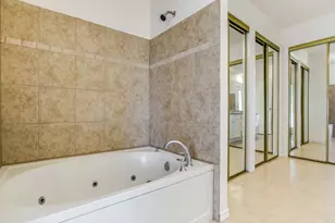 2411 Bayberry Ln, Euless, TX 76039 - Photo 17