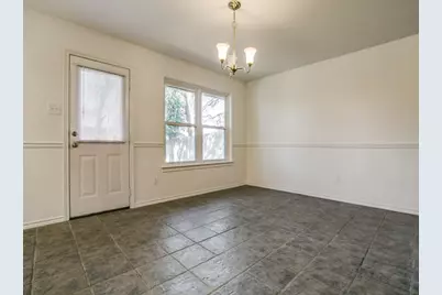 2411 Bayberry Lane, Euless, TX 76039 - Photo 9