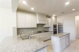 420 Texas Dr, Plano, TX 75075 - Photo 9