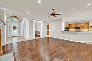 7308 Wooded Acres Trail, Mansfield, TX 76063 - Photo 13