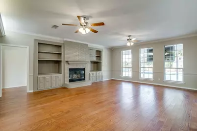 2212 Summit Drive, Burleson, TX 76028 - Photo 9