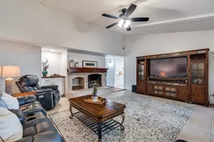 6607 Town Bluff Dr, Dallas, TX 75248 - Photo 15