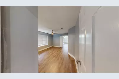 8343 Crystalwood Drive, Dallas, TX 75249 - Photo 11