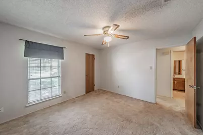 1914 Roosevelt Drive, Pantego, TX 76013 - Photo 13