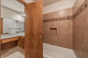 1914 Roosevelt Dr, Pantego, TX 76013 - Photo 11