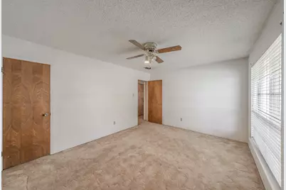 1914 Roosevelt Drive, Pantego, TX 76013 - Photo 9