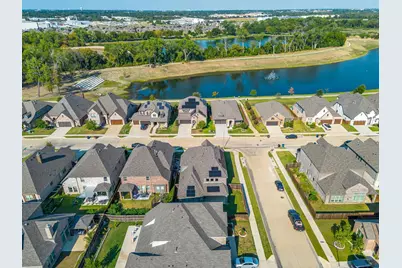 2733 Stadium View Drive, Fort Worth, TX 76118 - Photo 3