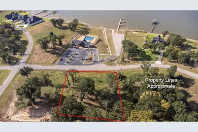 1593 Shoreline Drive, Mabank, TX 75143 - Photo 1