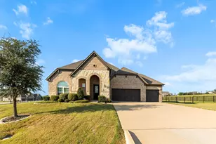 3930 Clearwater Ln, Nevada, TX 75173 - Photo 3