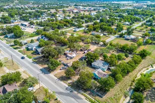 905 6th Ave SE, Mineral Wells, TX 76067 - Photo 7