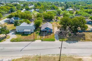 905 6th Ave SE, Mineral Wells, TX 76067 - Photo 5