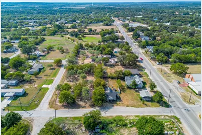 905 6th Avenue SE, Mineral Wells, TX 76067 - Photo 13