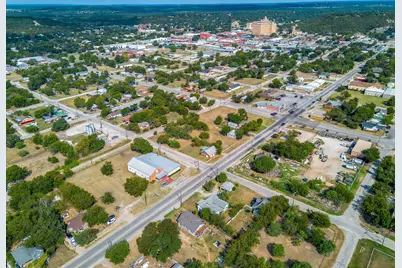 905 6th Avenue SE, Mineral Wells, TX 76067 - Photo 15