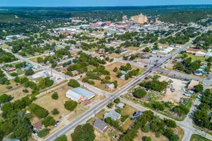 905 6th Ave SE, Mineral Wells, TX 76067 - Photo 15