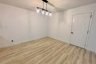 8835 Township Ct, Fort Worth, TX 76179 - Photo 5