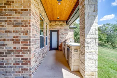 304 Red Roan Road, Weatherford, TX 76087 - Photo 37