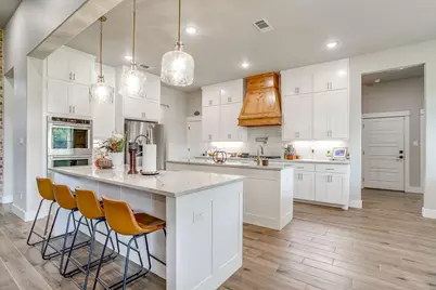 304 Red Roan Road, Weatherford, TX 76087 - Photo 15