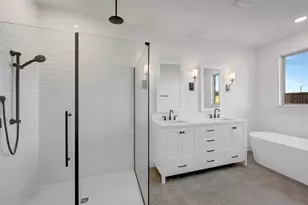 1004 Birkdale Dr, Justin, TX 76247 - Photo 17