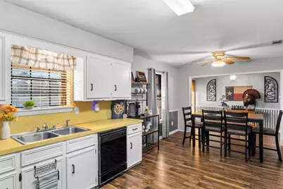 205 Country Lane, Malakoff, TX 75148 - Photo 5