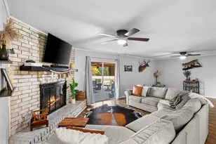 205 Country Ln, Malakoff, TX 75148 - Photo 13