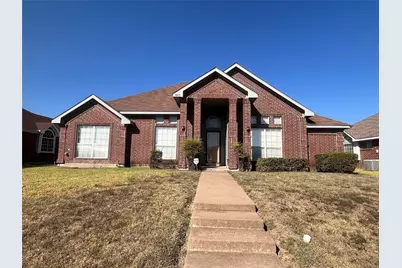809 Bridle Drive, DeSoto, TX 75115 - Photo 1