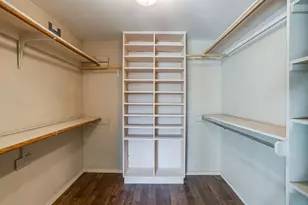 406 Bellevue Dr, Cleburne, TX 76033 - Photo 17