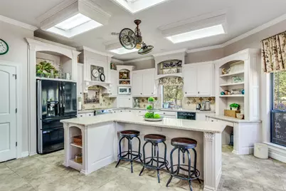 221 Hart Court, Runaway Bay, TX 76426 - Photo 7