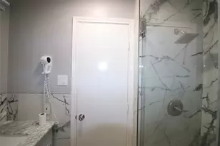 201 Bellwood Dr, Garland, TX 75040 - Photo 15