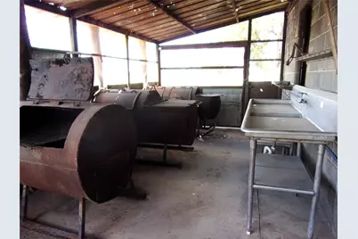 806 North High, San Saba, TX 76877 - Photo 3