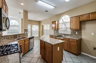 6717 Carrington Dr, Plano, TX 75023 - Photo 13