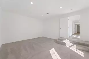 8724 Dunlap Dr, Dallas, TX 75217 - Photo 13