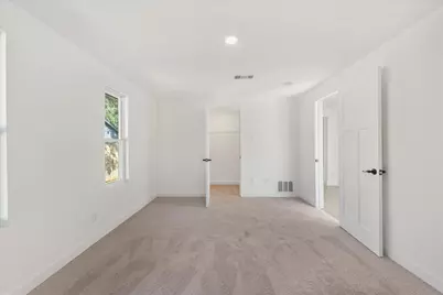 8724 Dunlap Drive, Dallas, TX 75217 - Photo 15